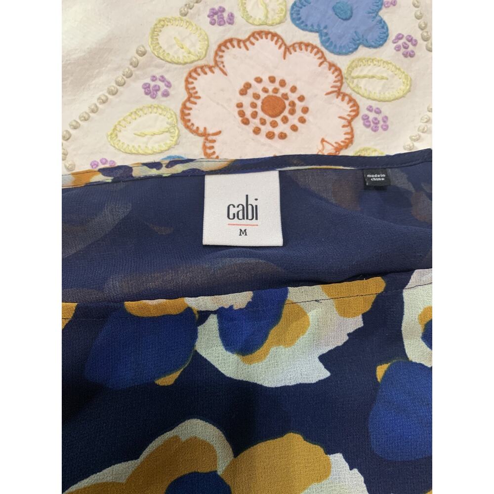 Cabi Lydia Sheer Chiffon 3/4 Sleeve Blouse Top Medium Blue Yellow Floral Office - Picture 8 of 12